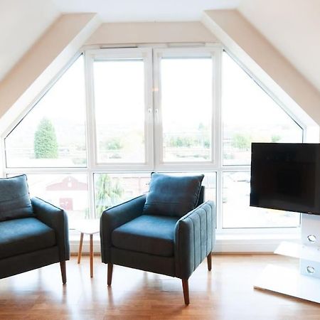 *New* 2-Bed Modern Apartment Burton-upon-Trent Extérieur photo