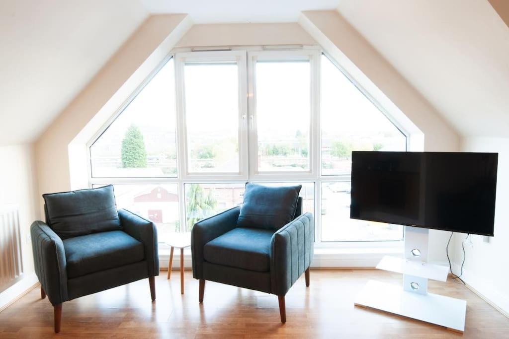 *New* 2-Bed Modern Apartment Burton-upon-Trent Extérieur photo