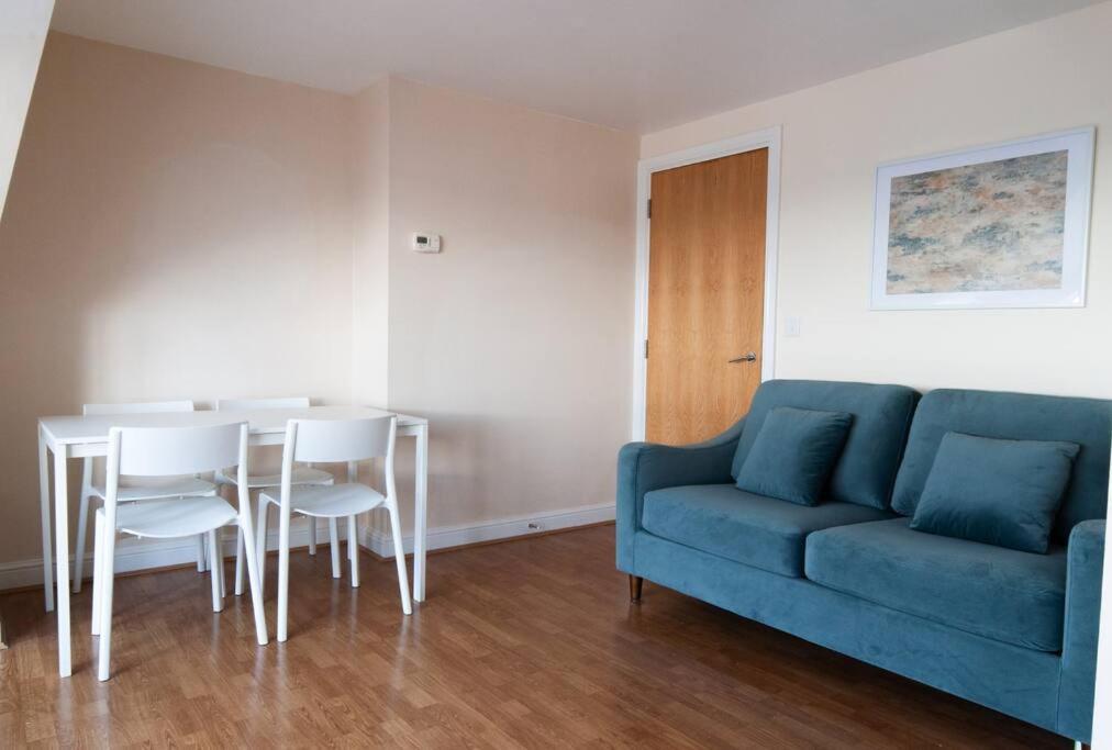 *New* 2-Bed Modern Apartment Burton-upon-Trent Extérieur photo